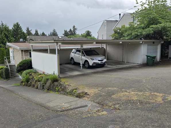 11324 25th Ave NE APT A, Seattle, WA 98125