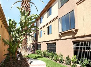 3036 Shrine Pl, Los Angeles, CA 90007