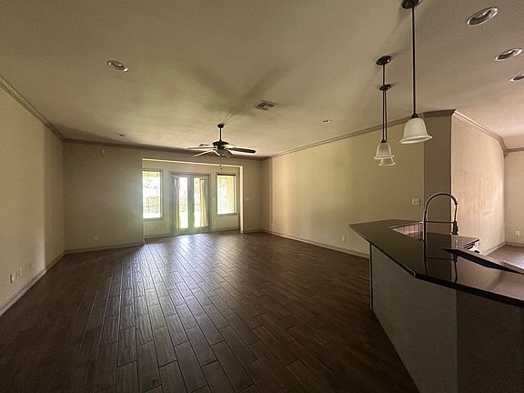 2nd image of 1705 Sea Oak Dr