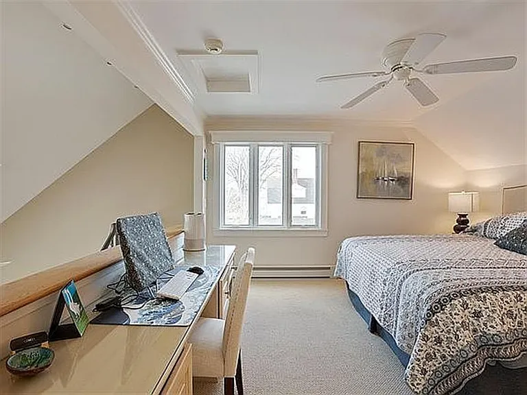 135 Ocean Ave #18-178 — Photo 12