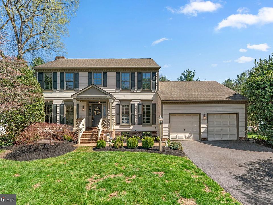 1st image of 3005 Pebble Beach Dr