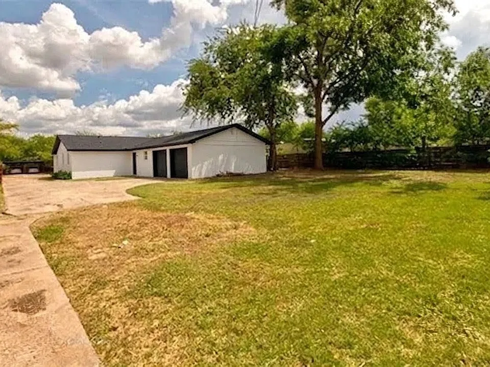 1462 Beechwood Ln