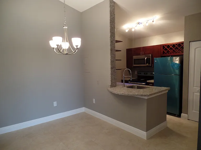 2851 N Oakland Forest Dr #306 — Photo 4