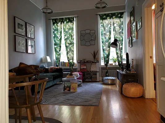 Rented by BLS Realty | media 30