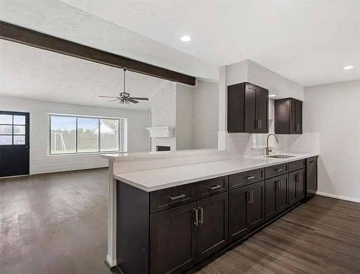 10022 Old Towne Ln — Photo 22