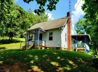 40601 E Shade Rd, Reedsville, OH 45772