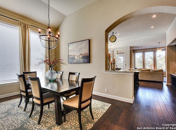 4th image of 4014 Monteverde Way