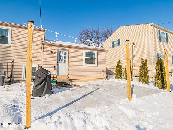 4th image of 5484 Brook Point Rd