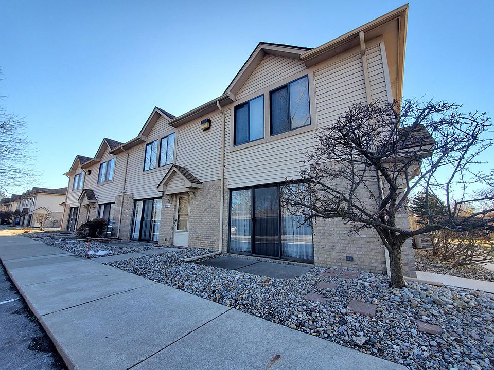 1st image of 38585 Wellington Dr #46