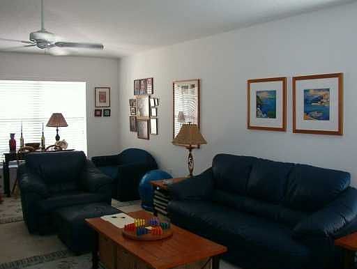 2nd image of 524 Millifiora Ln