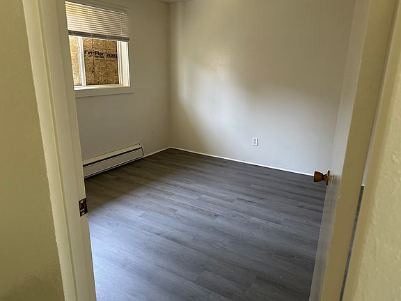 4th image of 1914 106th St S #1