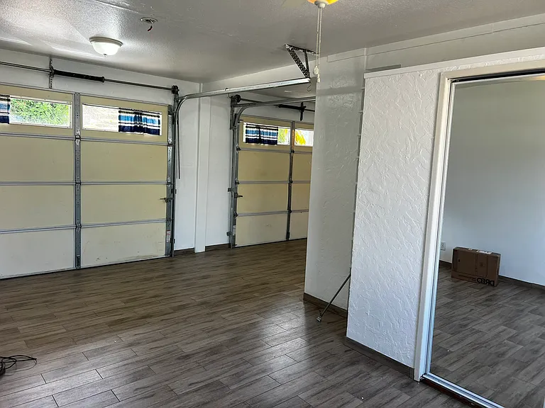 6811 Ojai Ave #1 — Photo 8