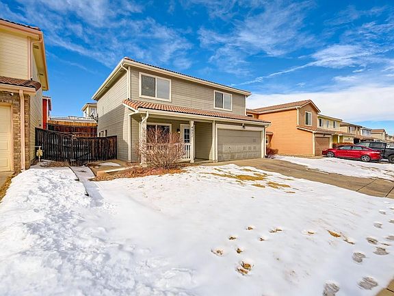 2nd image of 4071 N Orleans Ct