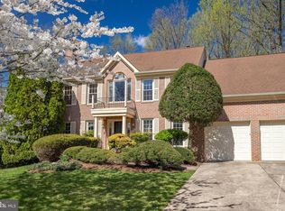 9690 Britford Dr, Burke, VA 22015