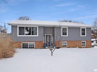 501 W Muller Rd, East Peoria, IL 61611