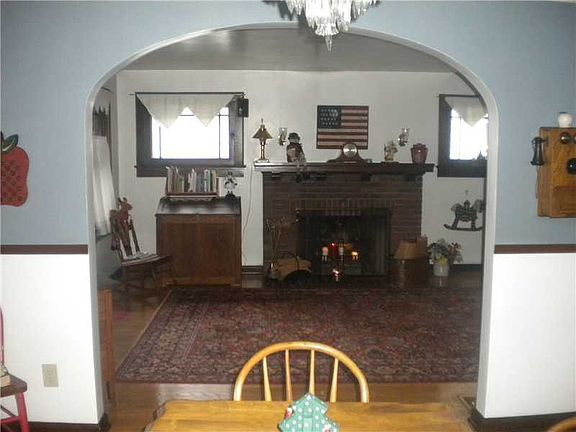 2nd image of 2734 Barth Ave