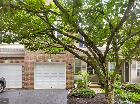 81 Walker Rd, Royersford, PA 19468