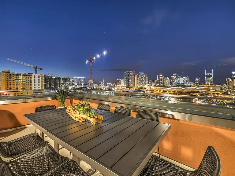 Haven at the Gulch — Photo 44