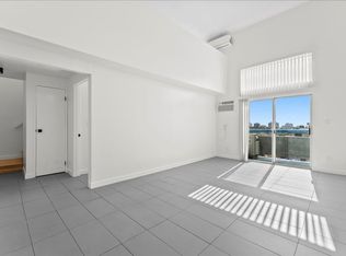2730 W Temple St #208, Los Angeles, CA 90026