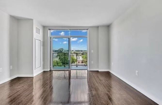 1st image of 12-15 Broadway #713