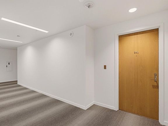 5th image of 101 Lombard St APT 201E