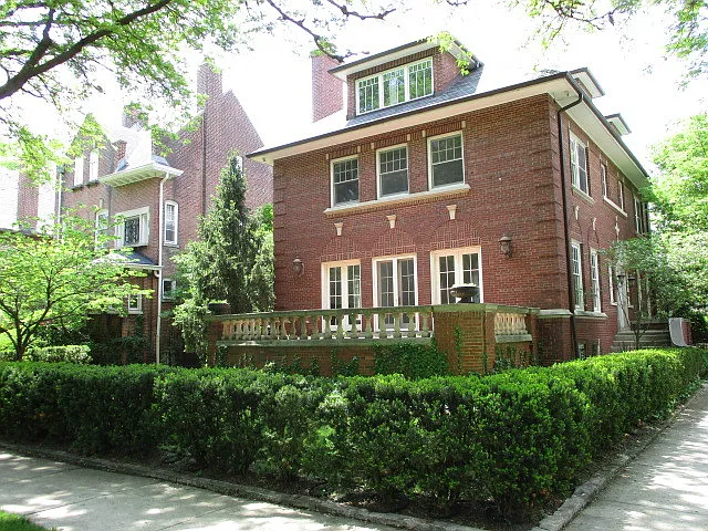 4900 S Kimbark Ave photo 1