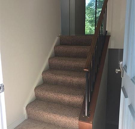 3rd image of 333 Laporte Ct