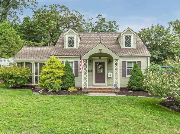 47 Bellemeade Avenue, Smithtown, NY 11787