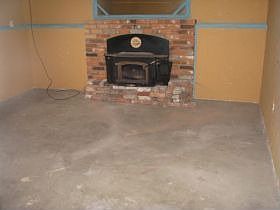 5th image of 1123 E Heroy Ave