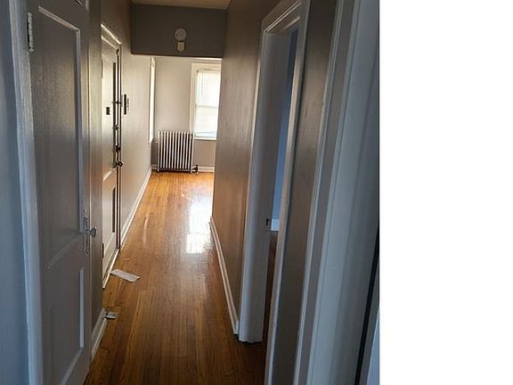 3rd image of 7253 S Evans Ave #3