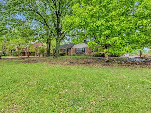 1001 Saint Andrews Pl, Nashville, TN 37204