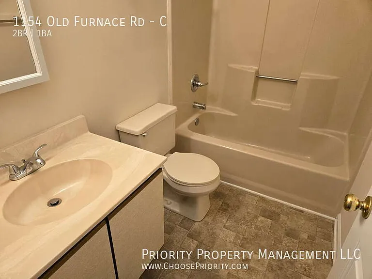 1154 Old Furnace Rd #C — Photo 6