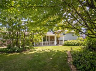 42749 N Berrong Ave, Winthrop Harbor, IL 60096