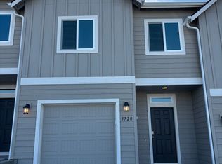 3720 S Roosevelt St, Kennewick, WA 99338