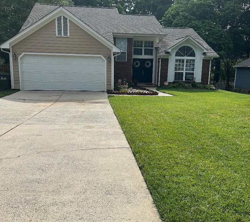 Armitage Dr