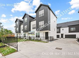1404 Wycliffe Dr #D, Houston, TX 77043