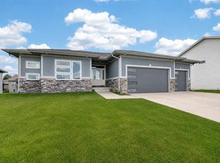 1208 NW 4th Ct, Grimes, IA 50111