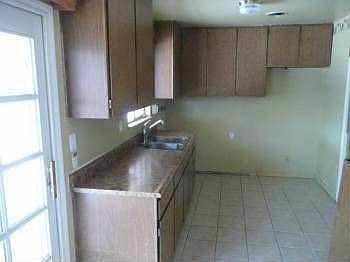 3rd image of 336 Zion Dr