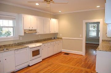 5th image of 610 Crescent Ave