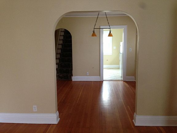 2nd image of 20 Dubois St
