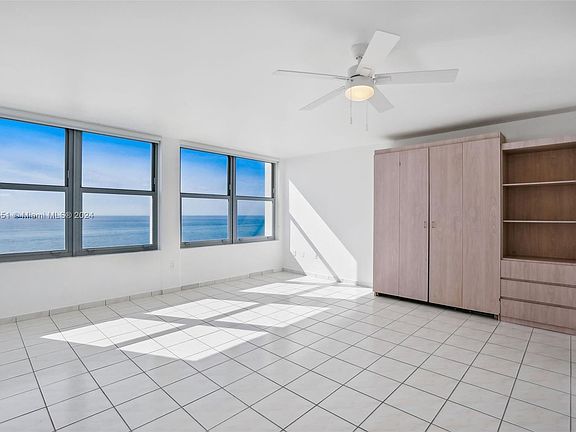 4th image of 2899 Collins Ave APT 1531