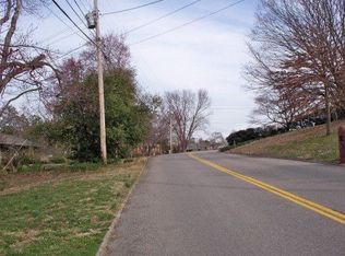 136 Suburban Rd, Knoxville, TN 37923