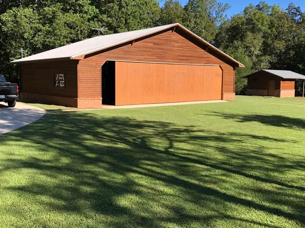 239 Steeplechase, Barnesville, GA 30204