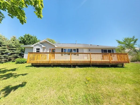 9254 Us Highway 64, Maquoketa, IA 52060