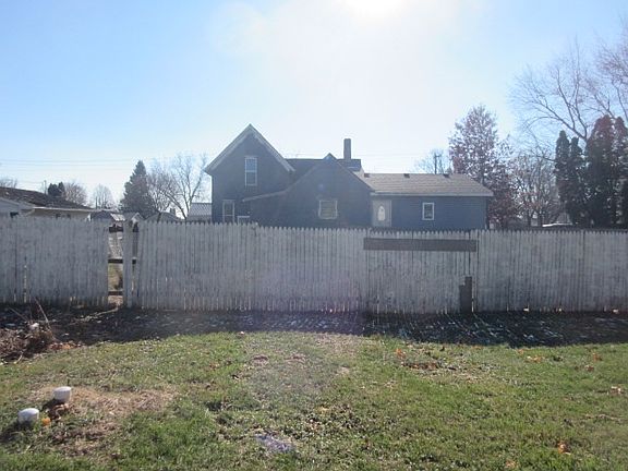 2nd image of 204 E Preston St
