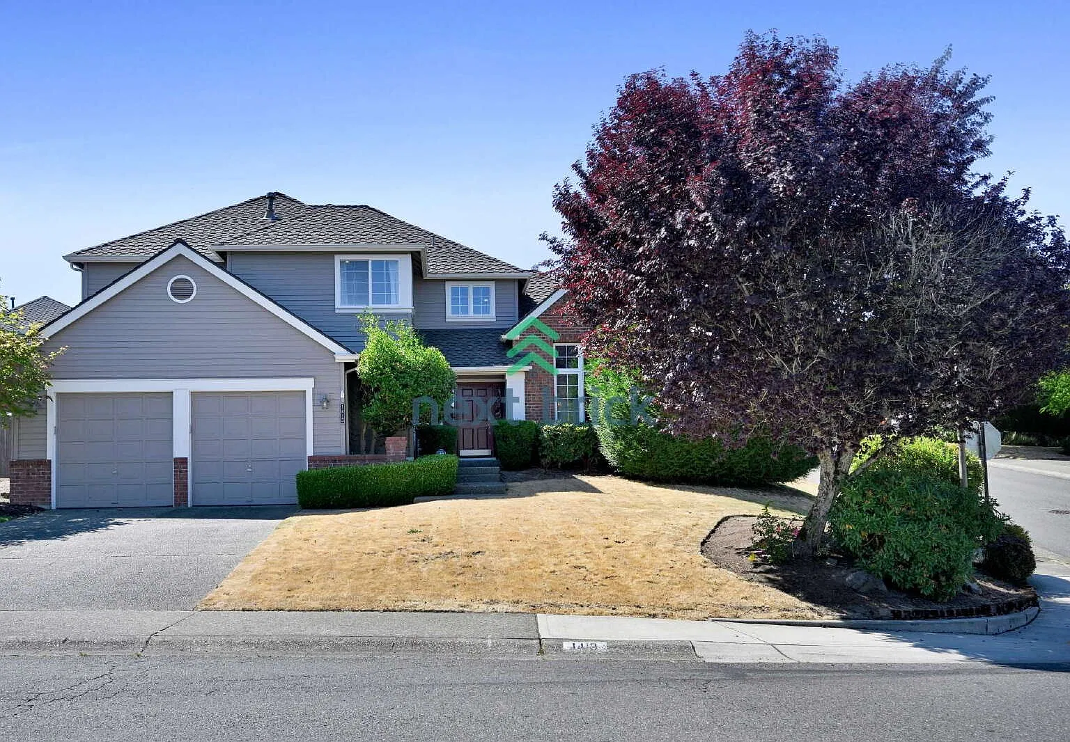 4 Beds & 2.5 Baths for Rent — Photo 1