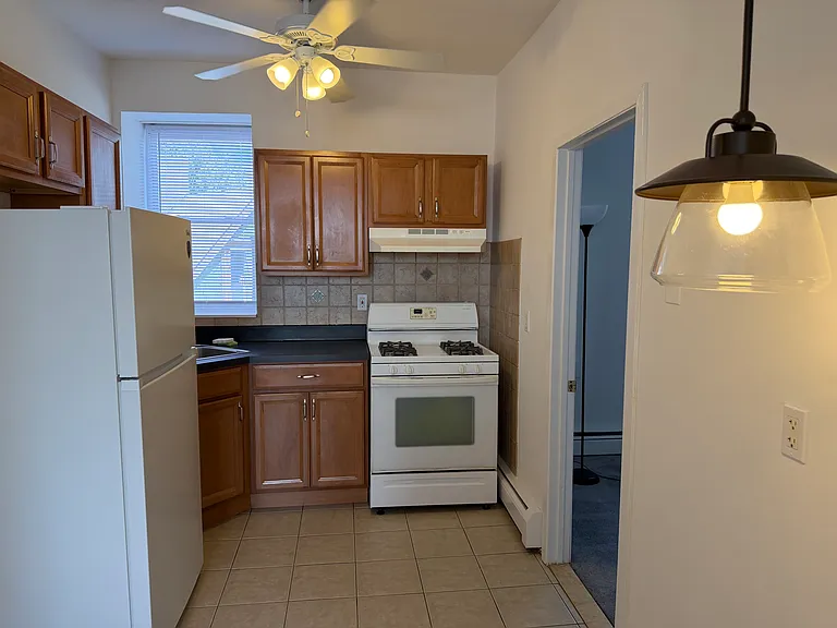 314 Paterson Plank Rd #3B — Photo 37