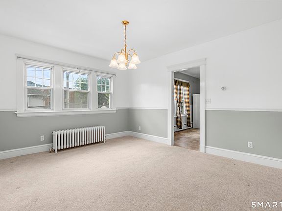 5th image of 139 Richards St