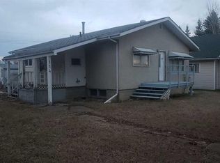 114 3rd Ave S, McLennan, AB T0H2L0