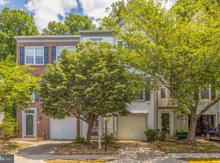 5447 Summer Leaf Ln, Alexandria, VA 22312